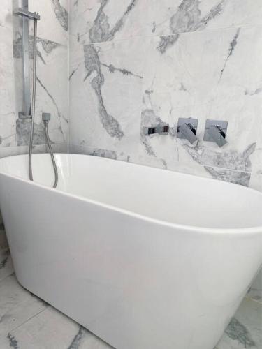 Modern house with Arcade games in a good location in Burwood