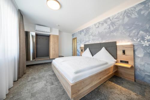 1 double bed