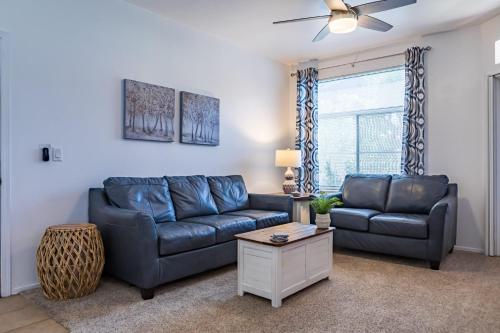 Modern Retreat in Ahwatukee Heated Pool Spa Gym in Ahwatukee