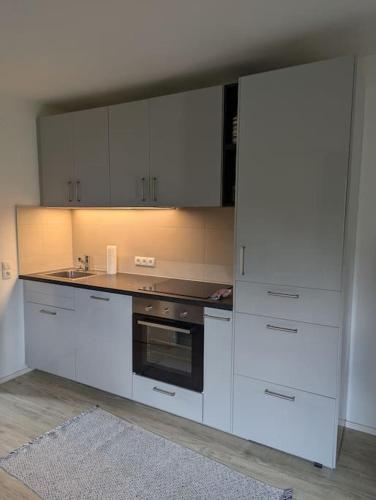 مطبخ, sonnige Ferienwohnung mit Balkon in آكسامس