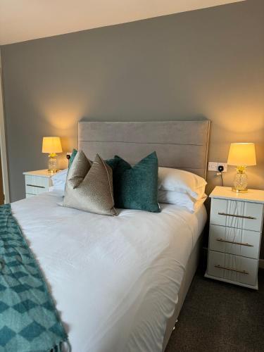 Beach View Apartment with balcony and sea view - pet friendly in Jubilee