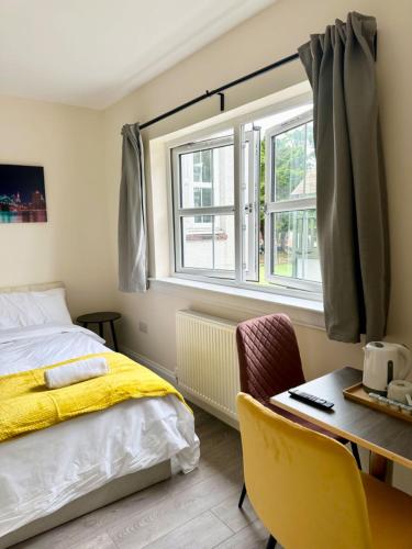 Edinburgh full house Room Type - Double Room with Garden View