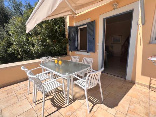 陽台/露台, Ionio Hotel in 埃皮斯科波斯