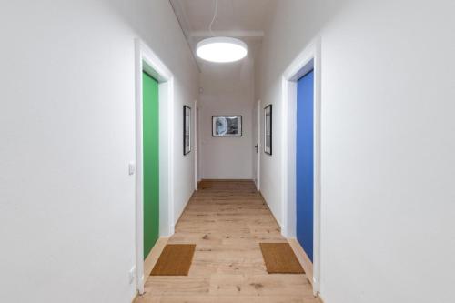 Classic Apartment image 4
