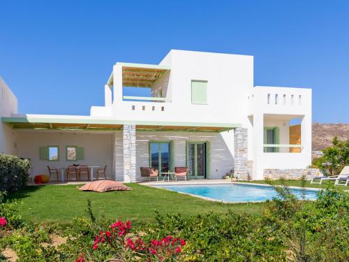 Plioni Villas With Private Pool & Suites With Hot Tub – khách sạn tại Mikri Vigla