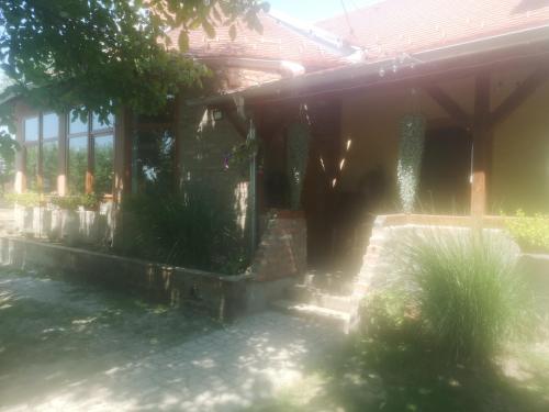 Restorāns, CycloCamp & Hostel in Skorenovac