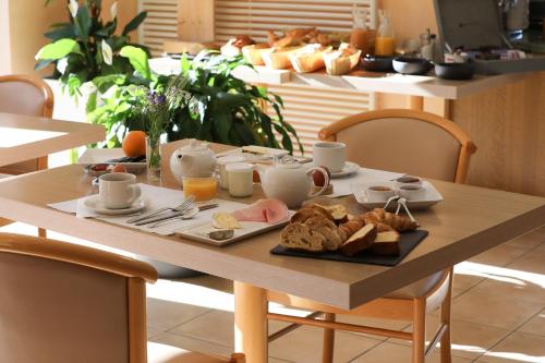 Hotel Spa Restaurant Le Provence - image 10