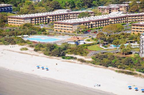 C321 Hilton Head Beach and Tennis near Buttlerfly Mm LLC