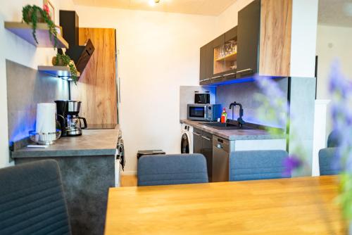 مطبخ, #811 Komfortable Wohnung 10 Min bis Moviepark in دورستين