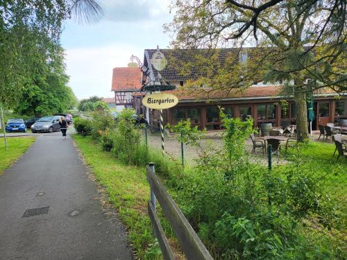 周邊環境, Pension Kostera 1 OG in 巴本豪森