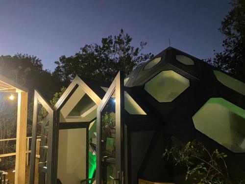 The Storm Hive - Misty Mountain Reserve