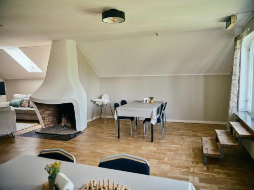 Herrestad Bed & Guestroom in แวร์นามู