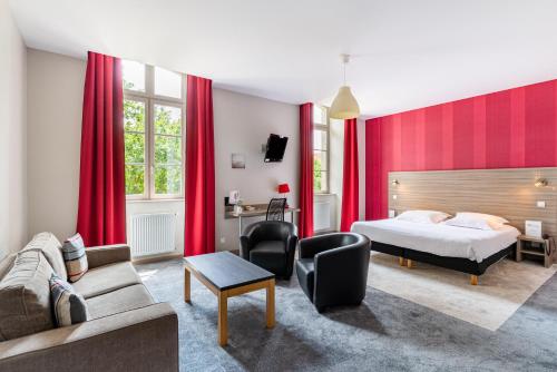 Brit Hotel Spa Le Connetable - image 11