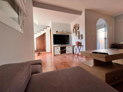 Casa con piscina en Málaga (Casa con piscina en Malaga) in Sierra de Yeguas