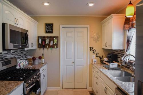 The Ultimate Game Night - Reconnect Stay Play The Ultimate Game Night - Reconnect Stay Play