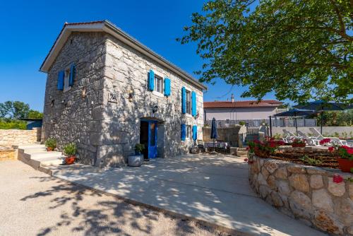 Vista exterior, Stone house Villa Livia in Malinska