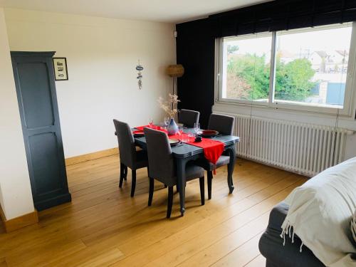 Family House near Paris & Normandy in Les Mureaux