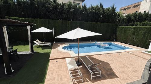 Extraordinaria Villa con piscina y chimenea, Granada (fotografie 9)