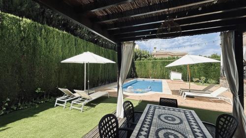Extraordinaria Villa con piscina y chimenea, Granada
