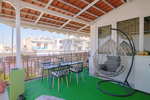 Sea-View Apt Argyroupoli, Athens Sea-View Apt Argyroupoli, Athens
