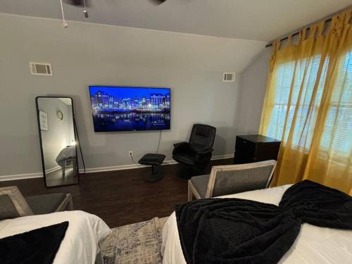 3 bed 3 bath home Dtown Gainesville in Gainesville, USA