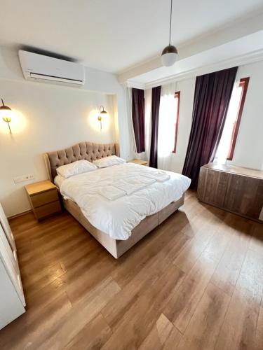 Luxury Sophia suites - image 2
