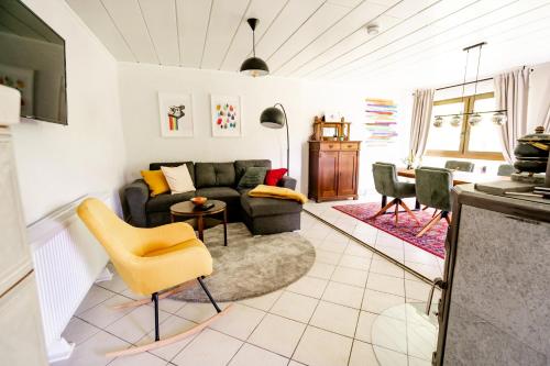 Iekārtas, birds-nest Ferienwohnung Waldblick Kamin in Stetten (Baden-Wurttemberg)