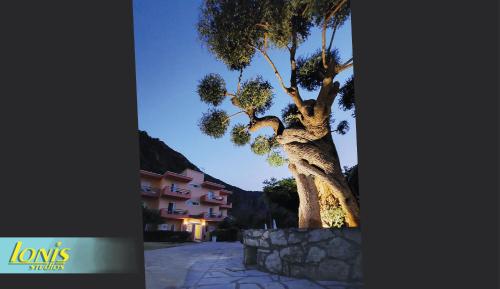 Pemandangan luar, Ionis Studios in Lefkada