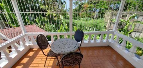 Instalações, Little Shaw Park Guest House in Ocho Rios