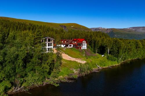 ทัศนียภาพภายนอกโรงแรม, Reisa Lodge in สตูร์สเลท