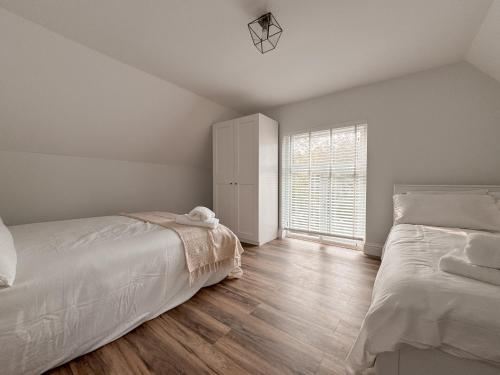 Plush Leeds Bungalow, Free Parking, York