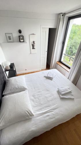 Family apartment, next to Versailles Palace in Buc