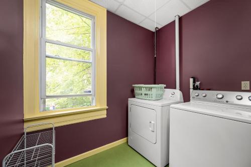 Historic & Spacious 3 Bedroom Family Gem on Peaceful Street, Buffalo (foto 7)