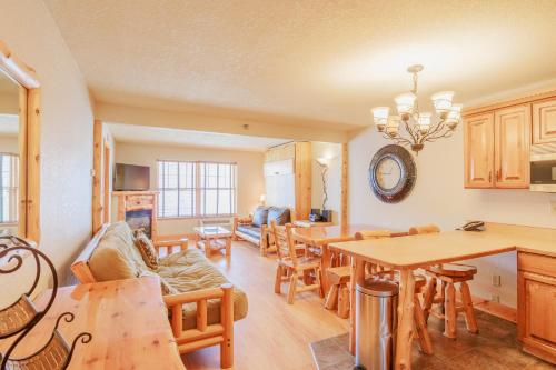 North Ridge Mountainside Condo in Biwabik, USA
