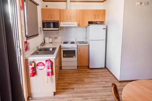 The Sundowner Cabin & Tourist Park in Γουάιαλα