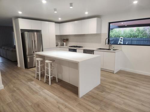 Mornington Holiday House Four bedrooms in Mornington