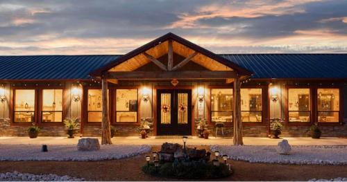 Tiny Home Resorts in Pottsboro, USA