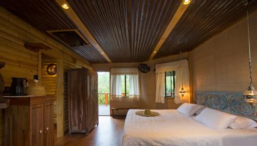 ORIGIN Eco Chalet in เปอตี กาเบรียล
