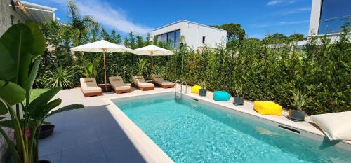 Villa MarYsol - San Pietro Resort - Pool & Hot Tub, Durrës