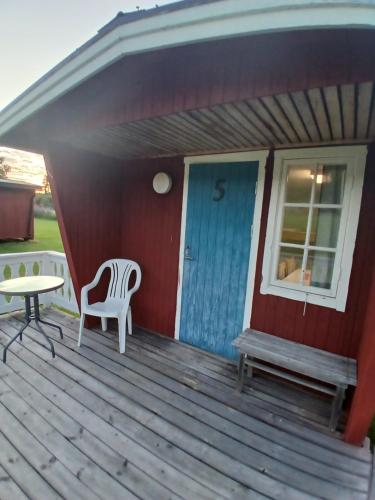 Unterkunft von außen, Höljes Camping & Ställplatser (Holjes Camping & Stallplatser) in Holjes