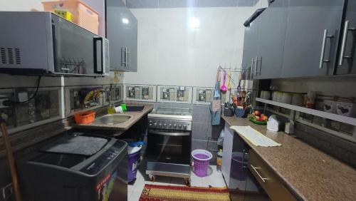 استديو غرفة نوم و ريسبشن و روف تراس