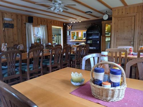 Restaurant, Höljes Camping & Ställplatser (Holjes Camping & Stallplatser) in Holjes