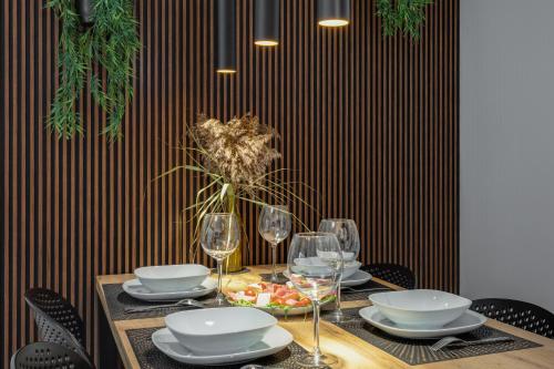 Dziwnow Luxurious Apartment No1 by the River by Renters Prestige - image 5
