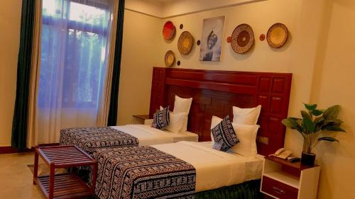 Deluxe Room image 6