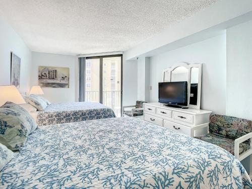 Ocean View with a beachfront pool at Ocean Trillium Condo ~ 402 thumb 4
