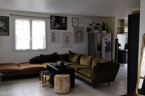 Maison de plain-pied au calme avec piscine in L'Houmeau (Poitou-Charentes)