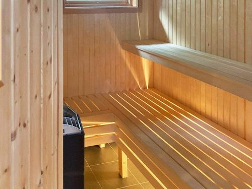 Szauna, 4 star holiday home in LJUSTERÖ (4 star holiday home in LJUSTERO) in Laggarsvik