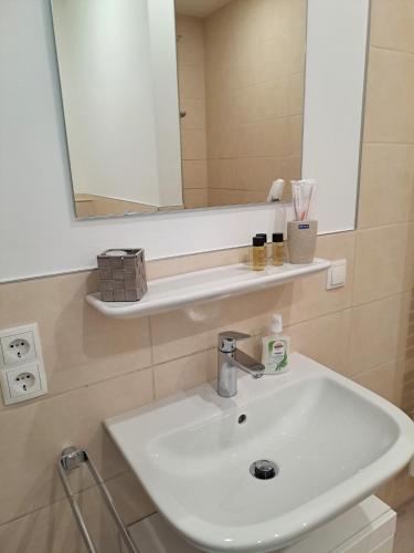 Fürdőszoba, Old Factory Living in Adelsdorf