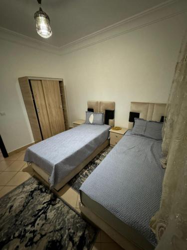 Apatemnt centre ville in Dcheira El Jihadia