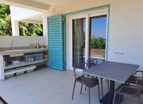 Villa Agapanto Room Type - Quadruple Room with Sea View Villa Agapanto Room Type - Quadruple Room with Sea View